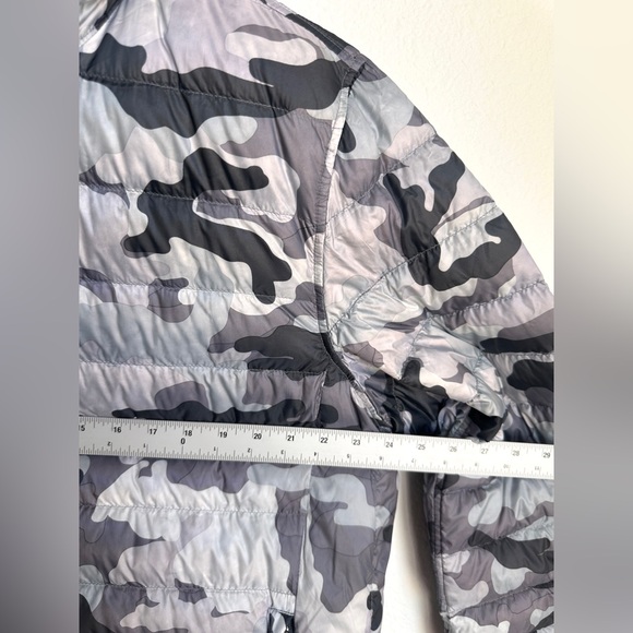 NWT TUMI PAX Men's Preston Reversible Packable Camo puffer Jacket XL - Picture 14 of 16